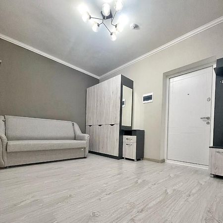Beautiful Apartment In Кишинёв Экстерьер фото