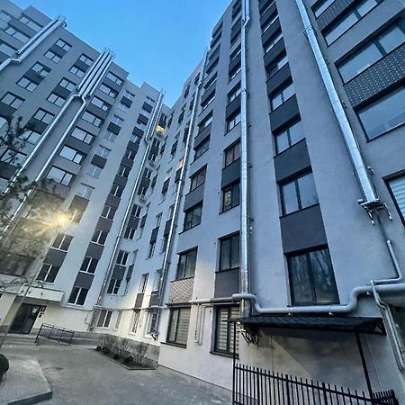 Beautiful Apartment In Кишинёв Экстерьер фото
